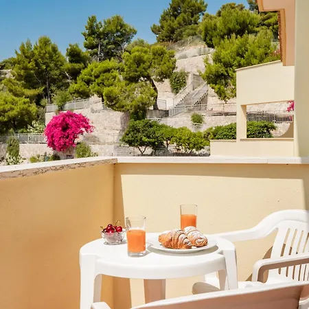 Hotel Sfinalicchio Vieste Exterior photo